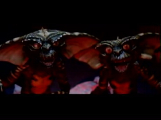 Gremlins take on the Dragon смотреть онлайн