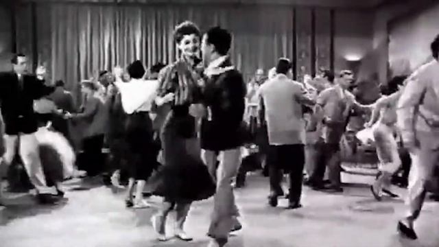 Короткий Бальмонт Сентиментальных идиотов смотреть онлайн