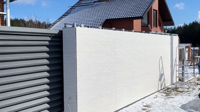 Строим дом. Отделка забора японскими фасадными панелями NICHIHA.