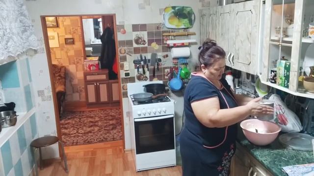 Готовим СЫРНИКИ ? я НЕ ПРЕДСТАВЛЯЮ как ЖИТЬ без неё ? Семья в деревне смотреть онлайн