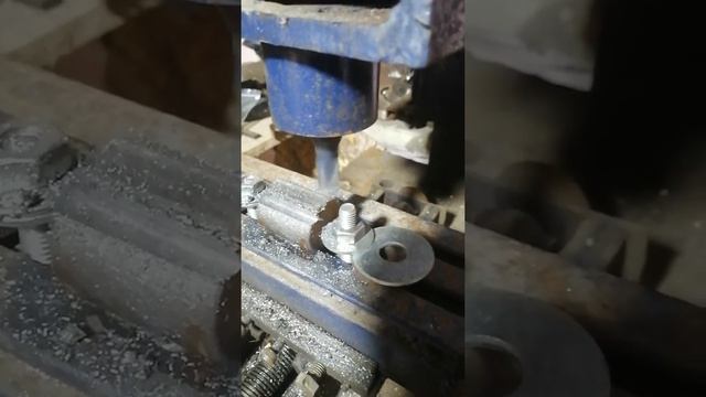 Самодельный фрезерный станок [работа] смотреть онлайн