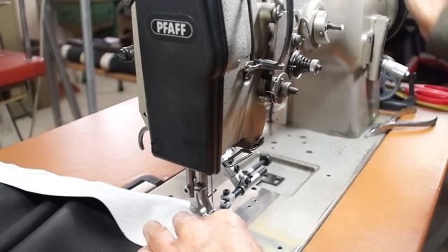 Oversewing high raised foamed channels - Upholstery Tips смотреть онлайн