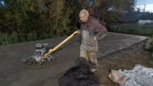 затирка бетона вертолетом учимся  затирать бетон затирочная машина затирка бетона своими руками