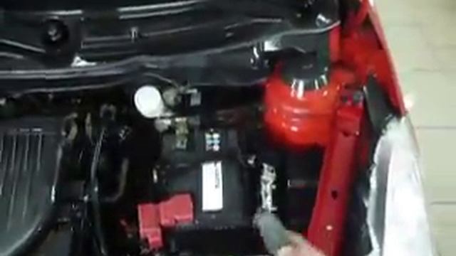 Мойка двигателя Suzuki Swift смотреть онлайн