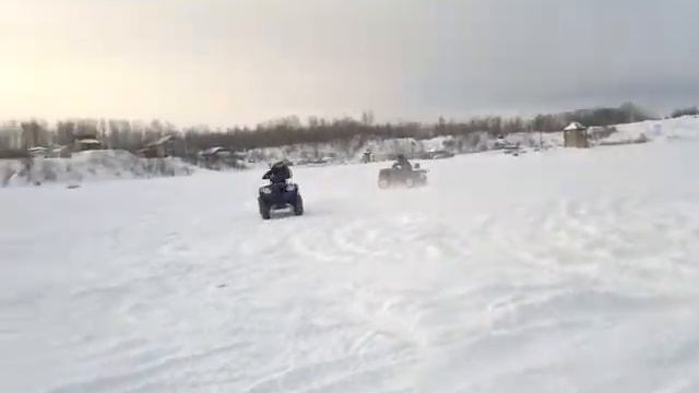 квадроциклы