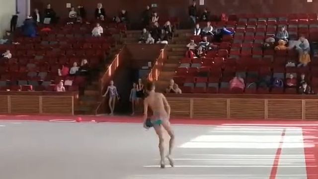 Моё выступление с мячём. смотреть онлайн