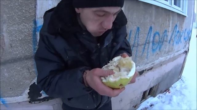На что готов мужик ради 300 руб / Андрюха с Памелой | Перезалив смотреть онлайн