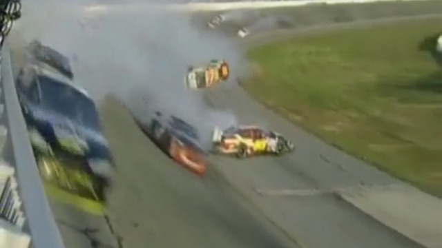 Аварии на гонках # 61 смотреть онлайн