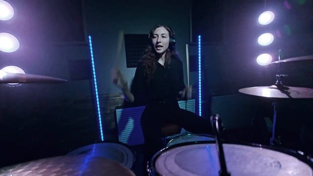 Evanescence - Bring me to life | Анна Гросс | drum cover смотреть онлайн