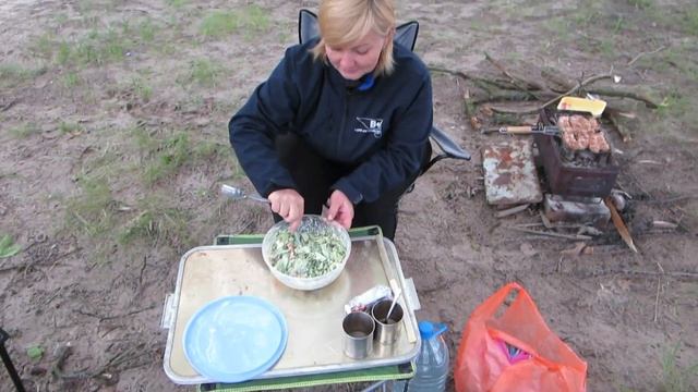 Воскресный выезд на берег р. Припять. Радиосвязь на КВ. Антенна G5RV, TRX FT-817. Часть №4 EW8OO