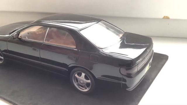 ЧЕРНЫЙ САМУРАЙ! ОБЗОР СБОРНОЙ МОДЕЛИ 1:24 TOYOTA CHASER 90 ОТ AOSHIMA. СБОРНАЯ МОДЕЛЬ АВТОМОБИЛЯ. смотреть онлайн