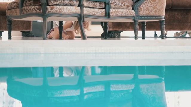 Out of the Blue, Capsis Elite Resort - Illustrating Bliss смотреть онлайн