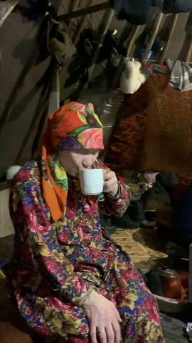 Ужин в национальном чуме оленеводов ненцев смотреть онлайн