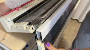 Установка двухфонтурной вязальной машинs Toyota ks-858 и kr-506