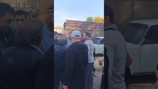 Цыгани наступают за захват земли в Ташкенте, по приказу псевдо предпринимателей ООО "Notebook" смотреть онлайн