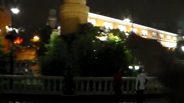 Москва. Впечатления от салюта на День города 2012 смотреть онлайн
