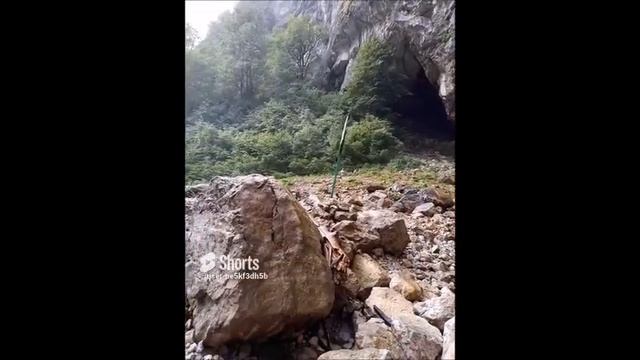 ГЕГСКИЙ ВОДОПАД 💕- АБХАЗИЯ💚 смотреть онлайн