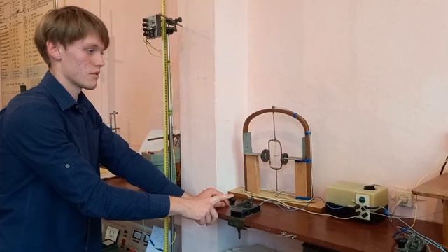 Прощание со школой на уроке физики и астрономии. 12-й класс. смотреть онлайн