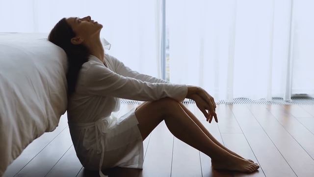 4 Things Narcissists Do When You're Not There смотреть онлайн