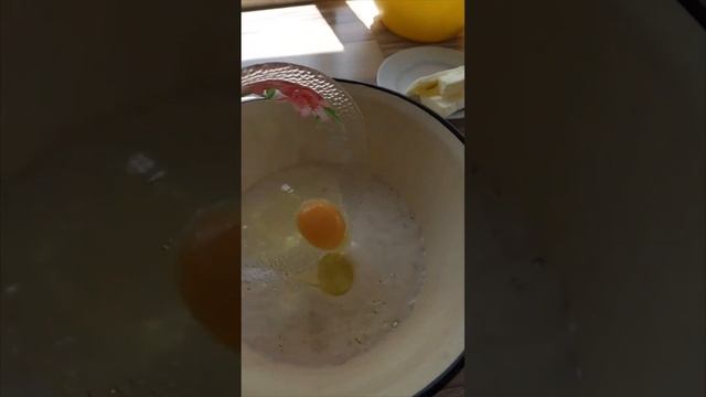 Ролик № 1014. Пуховые #булочки без начинки #рецепт смотреть онлайн