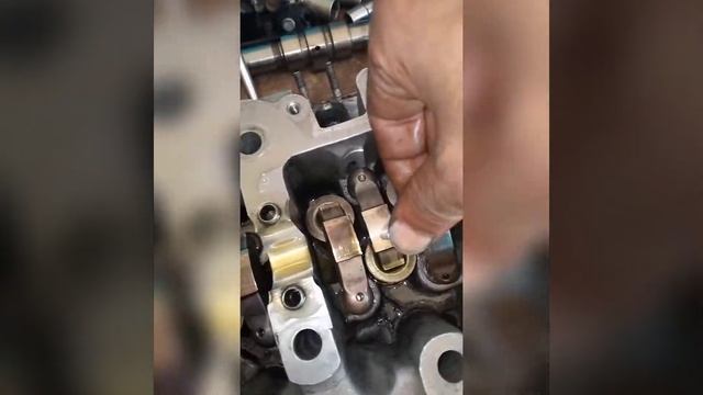 comment monter la culasse moteur laguna 2.2 смотреть онлайн