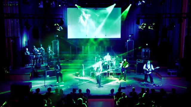 Gasmac Gilmore | Six Feet Under LIVE @ Radiokulturhaus смотреть онлайн