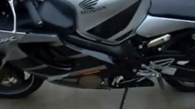 Honda CBR 600 F4i sport смотреть онлайн