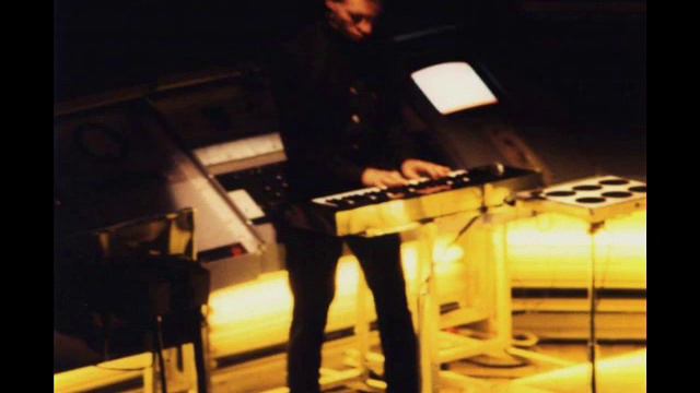 Kraftwerk - Computer Liebe (Live 1981) смотреть онлайн