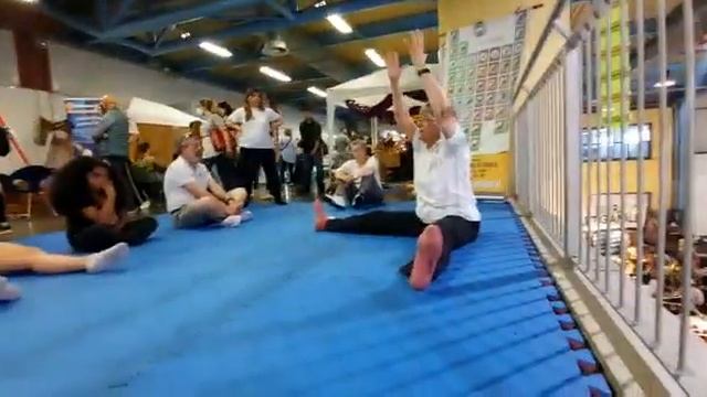 lezione aperta di Zen-stretching al Festival dell'Oriente a MALPENSAFIERE смотреть онлайн