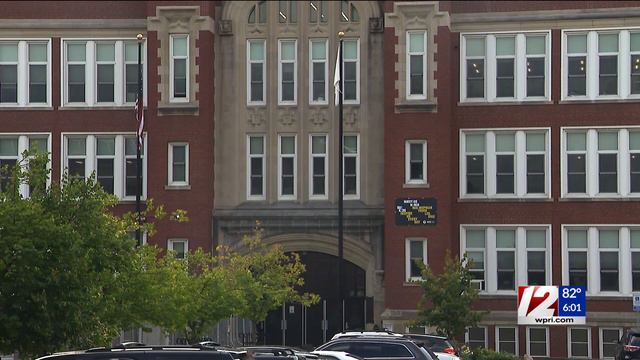 RIPTA bus driver shortage impacting Providence students смотреть онлайн