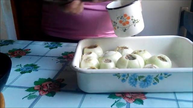 Фаршированный лук и картофель. смотреть онлайн