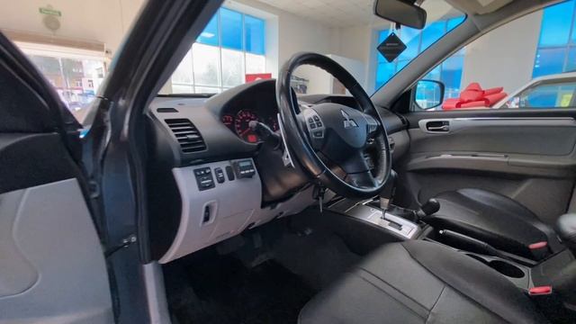 Mitsubishi Pajero Sport 2013 сер