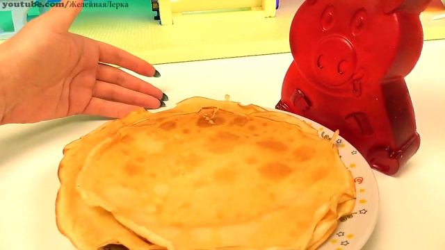 Желейная Свинка Лерка МАСЛЕНИЦА ПРИШЛА делаем ШОКОЛАДНЫЕ блины ЛЕРЕ смотреть детское видео смотреть онлайн