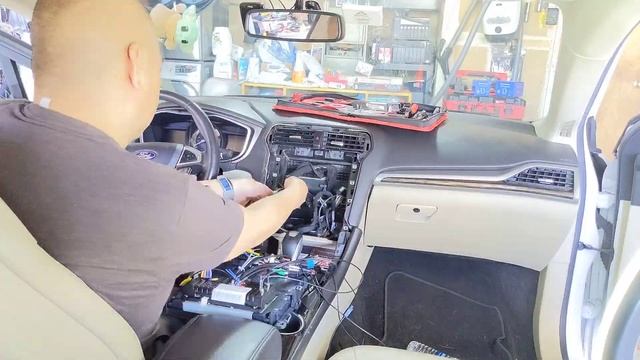 2014 Ford Fusion - Otojeta/Autojeta 12.1Inch Tesla Screen install time lapse. смотреть онлайн