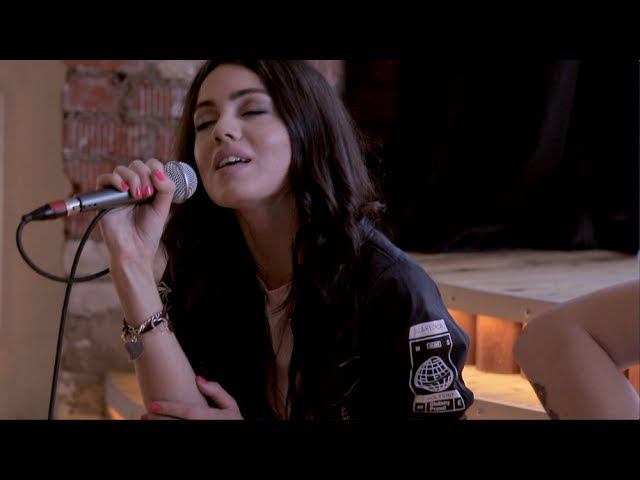 Маша Кольцова - Оставайся со мной (Акустика) смотреть онлайн