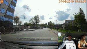 Остановка и стоянка на левой стороне дороги. Нарушение или нет?