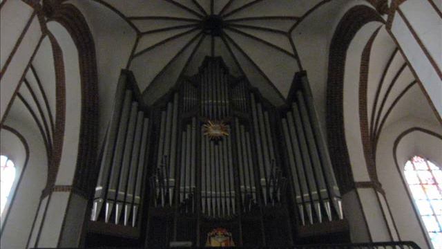 2010/05/10 ワルシャワ 聖ヤン大聖堂 / St. John's Cathedral in Warsaw смотреть онлайн