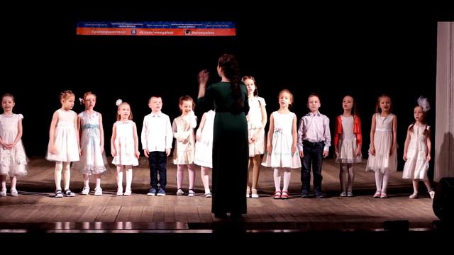 Ансамбль "Нотки" - Любитель-рыболов смотреть онлайн