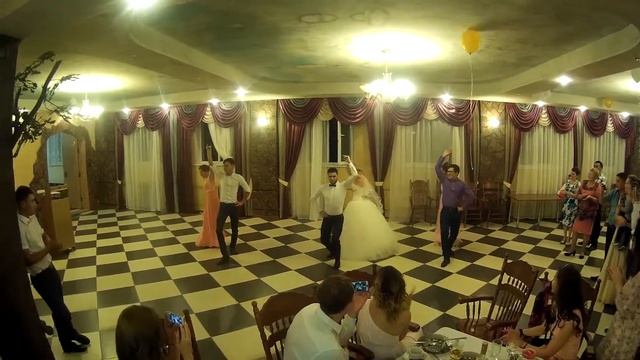 Свадебный танец смотреть онлайн