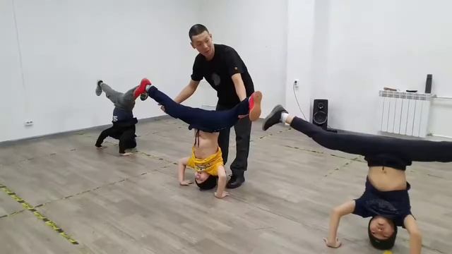 Тренировки по брейк дансу смотреть онлайн