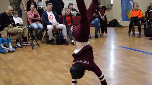 semifinal bboy Mage UP vs Power Boy - брейкданс чемпионат г.Химки смотреть онлайн