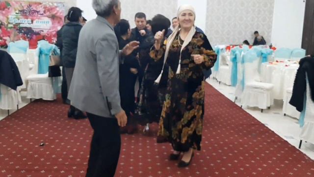 әні,сөзі, орындаған:Ержан Асқаров "Жиендер" Құдабай 60жас мерейтой. смотреть онлайн