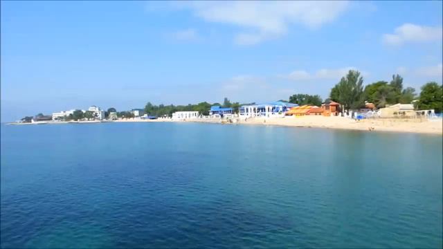 Евпатория -- воскресенье утром на берегу моря. смотреть онлайн