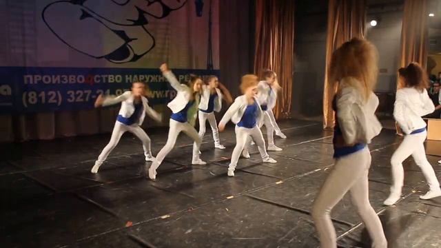 МАЙСКАЯ ТУСОВКА, 26 мая 2013, КЦ "Троицкий", Корпорация MTFEST. смотреть онлайн