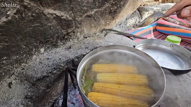 Foundations Of Life: Hamid Sholiz's Day Of Concreting In Nomadic Home 🏡