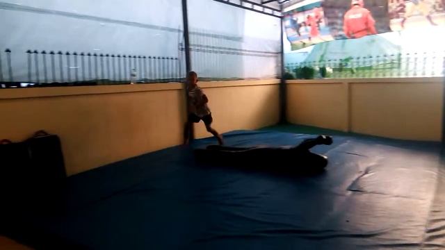 Детская тренировка/ Тайланд смотреть онлайн