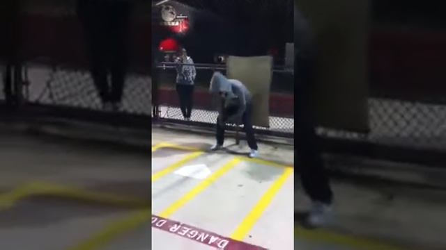 HOMERUN HEAD HITTER смотреть онлайн
