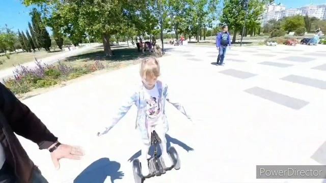 Учусь кататься на гироскутере в 6 лет!!! смотреть онлайн