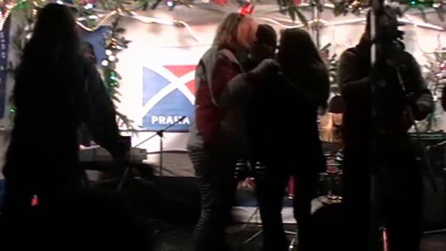 MASAKRÓZNÍ HUSTEC - ROLNIČKY (Kampa 5.12. 2010) смотреть онлайн