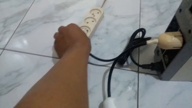 APC BACK-UPS RS 1000VA TEST